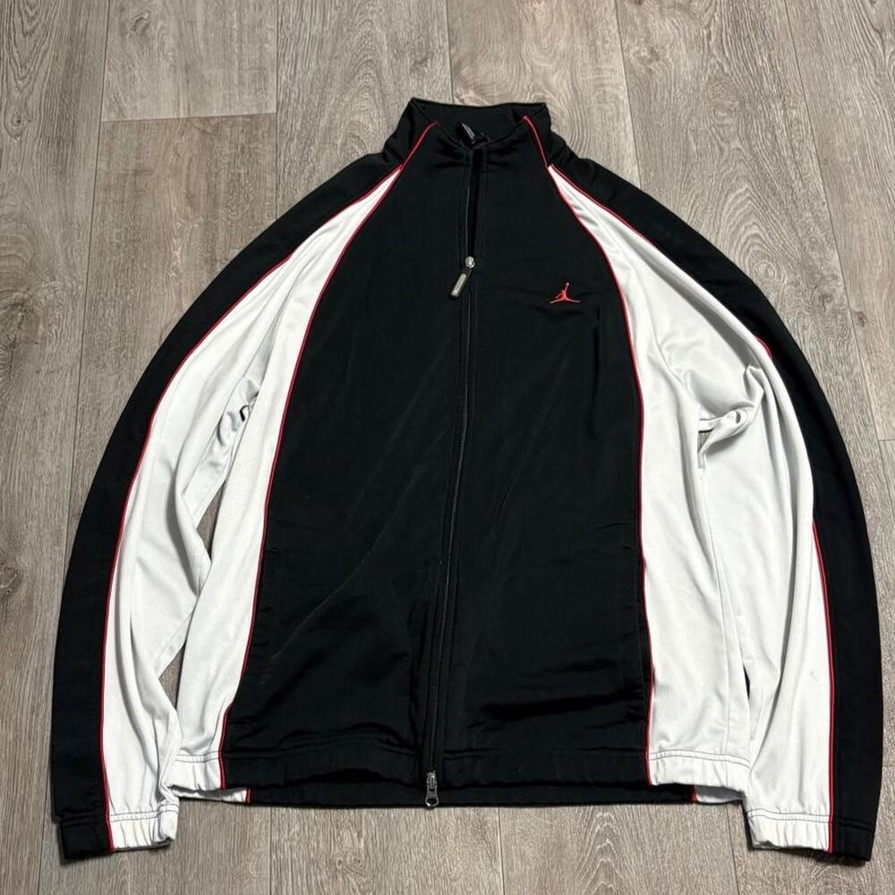 Jordan Men's Black and White Jacket
